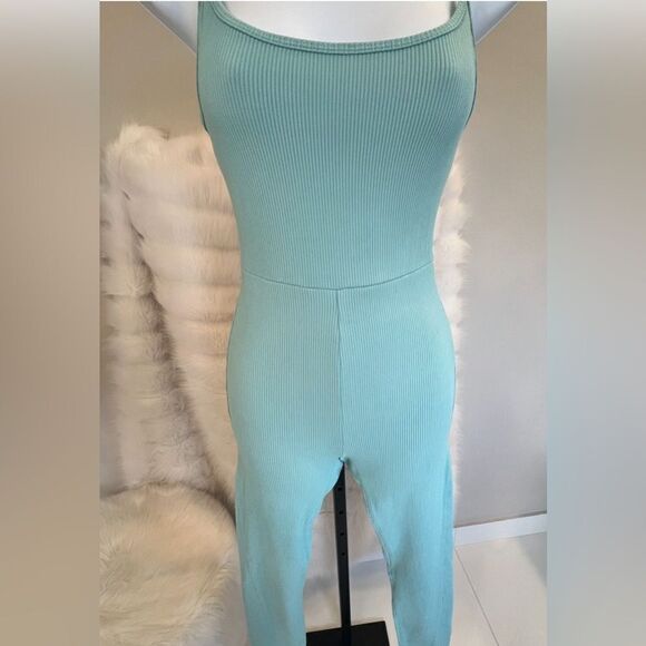 Wild Fable Ribbed Seamless Jumpsuit (S) - Picture 5 of 6